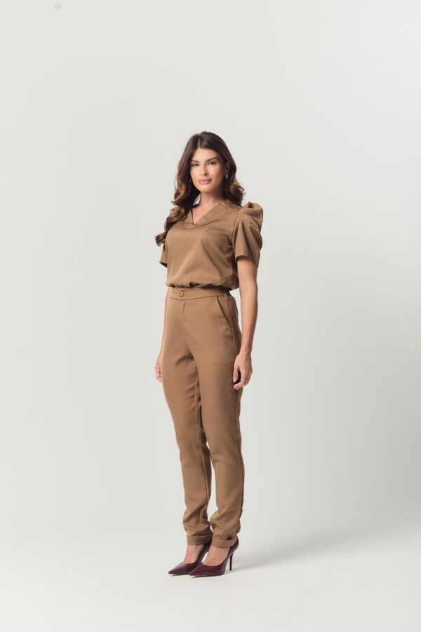 Scrub Caki feminino