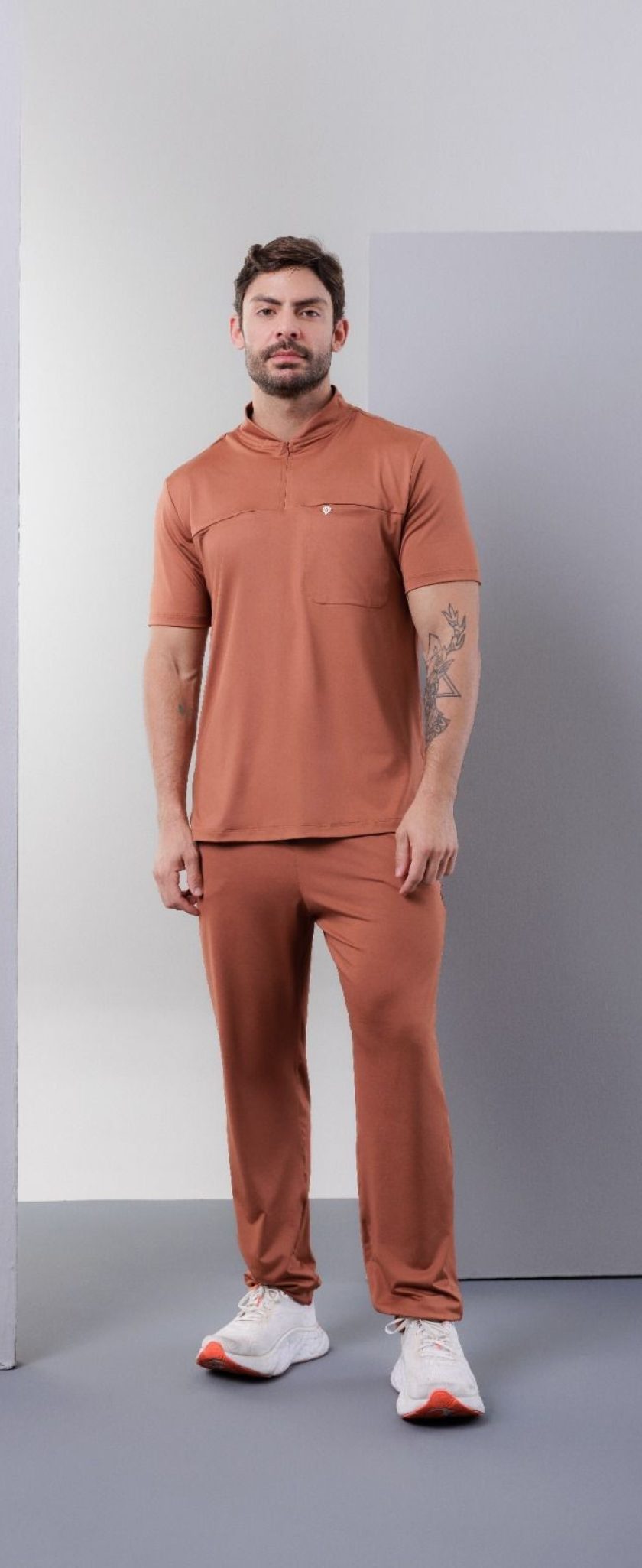Scrub Performance terracota